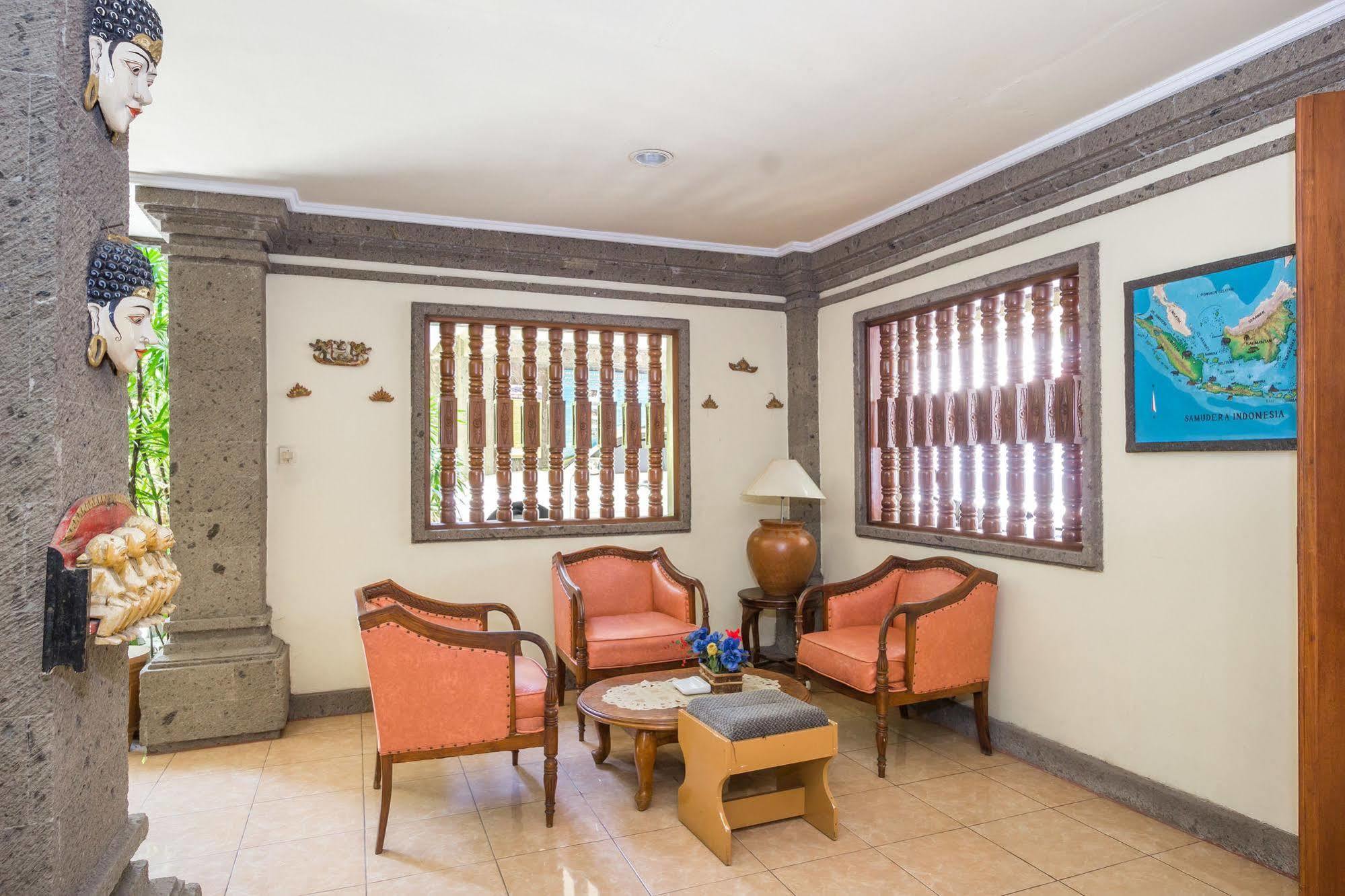 Reddoorz @ Cemara Sunrise 3* Sanur (Bali)